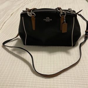 Coach Crossbody Bag/ Handbag, Colors: Black/Brown/White Bag
